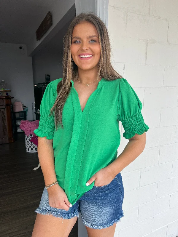 Green vneck puff sleeve top