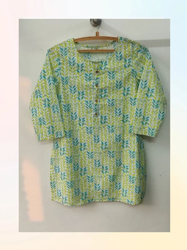 Cotton Printed Hip Length Top - Green Leaf