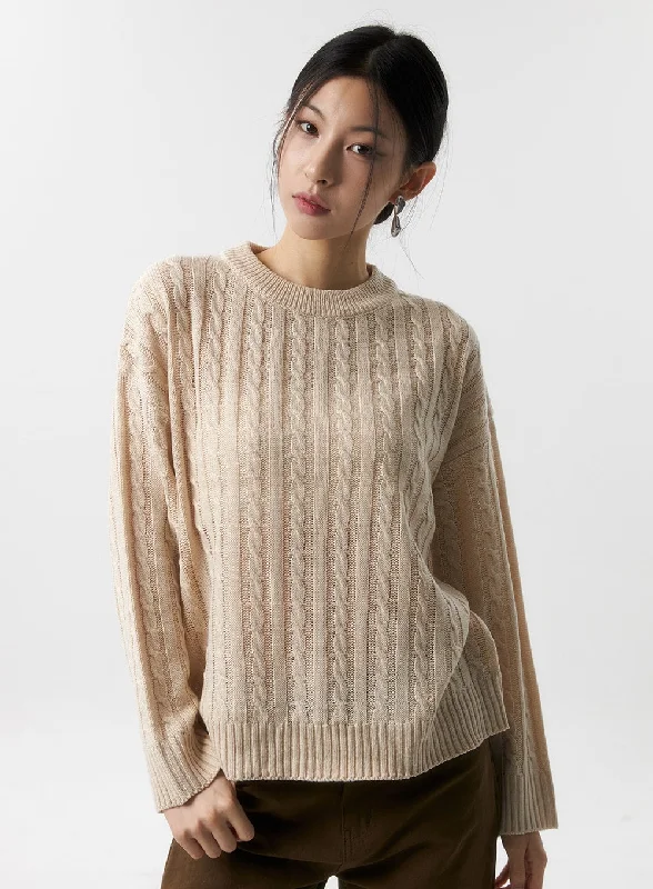 Cozy Cable Knit Sweater IS320