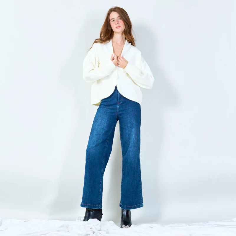 Stylish v-neck cardigan with flap pockets wholesale