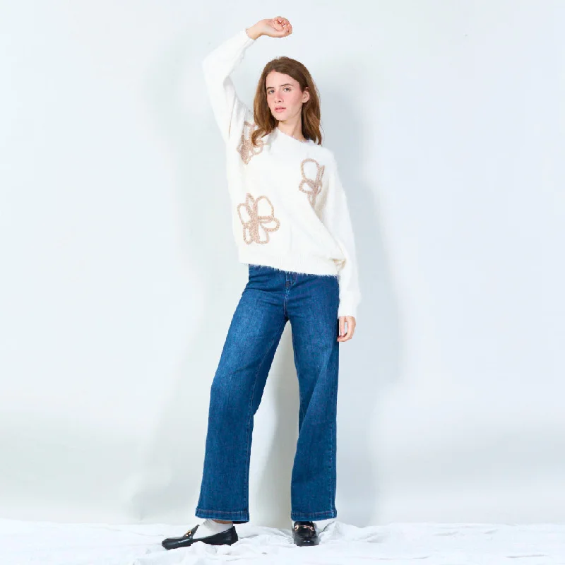 Chunky knit sweater with floral applique wholesale