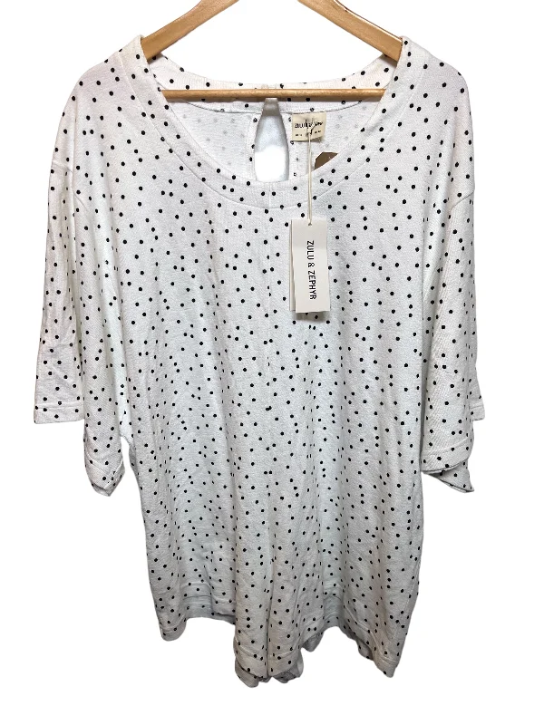 Zulu and Zephyr White Polka Dot Cardigan (Size XL)